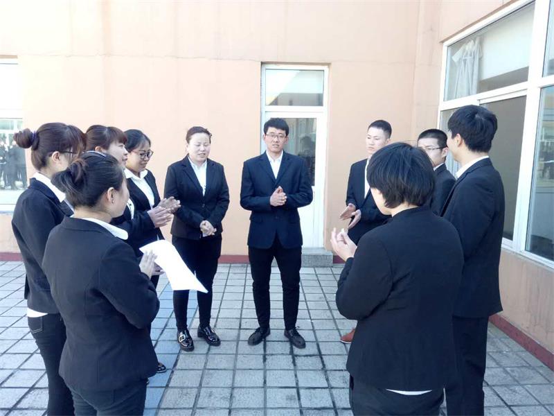 商學(xué)院第二期5.jpg 商學(xué)院第二期5.jpg